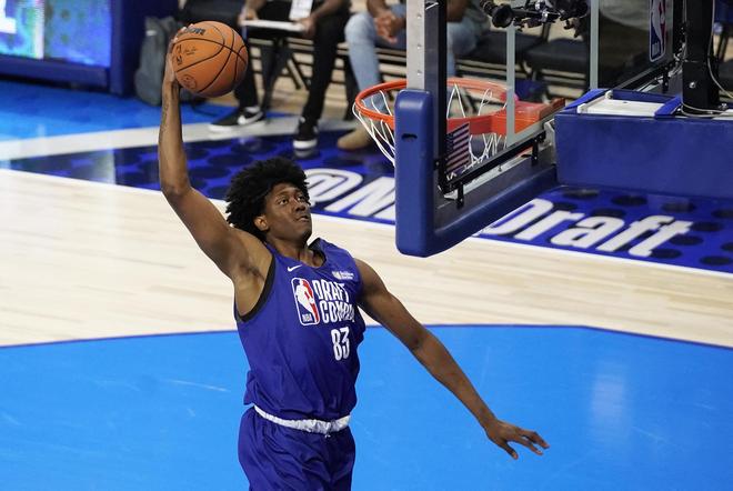 球队在外线 球队在外线